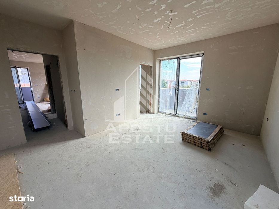 Apartament cu 3 camere, 2 balcoane, zona Planetelor