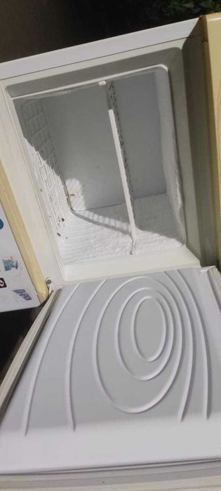 Холодильник STINOL 180 см