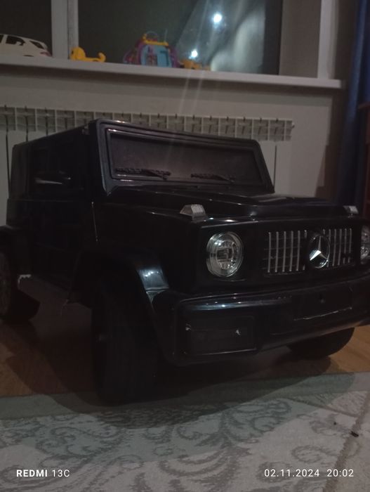 Продам электро машину на пульте