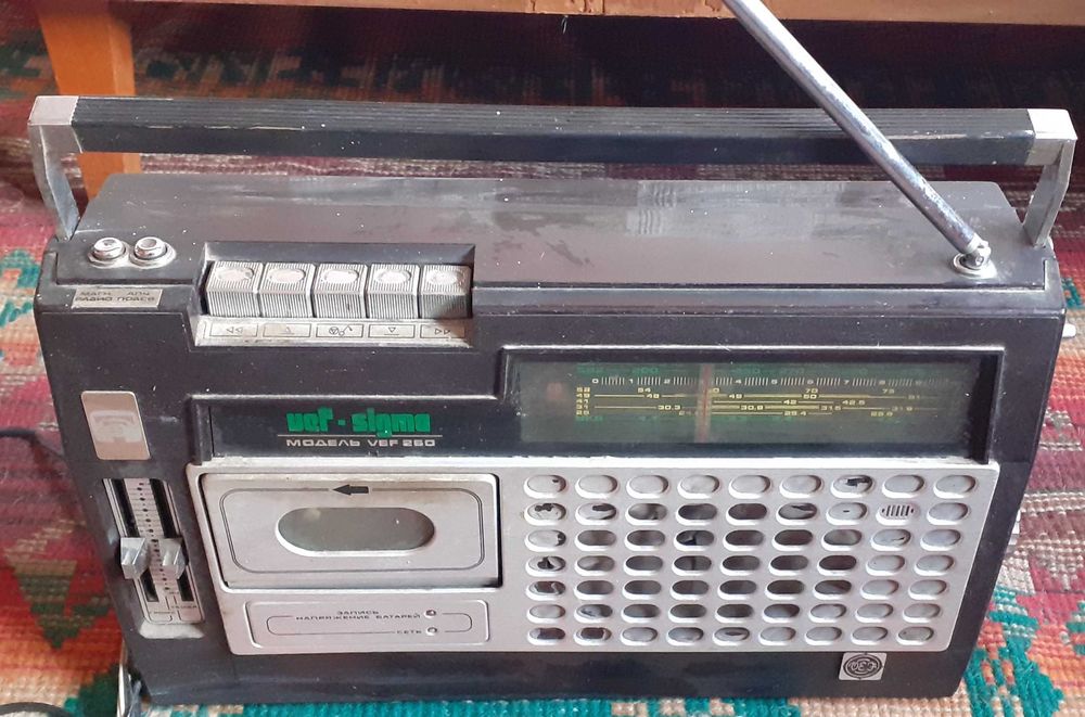 Радиокасетофон ”ВЕФ Сигма”
