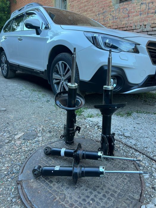 Стойки для автомобиля subaru