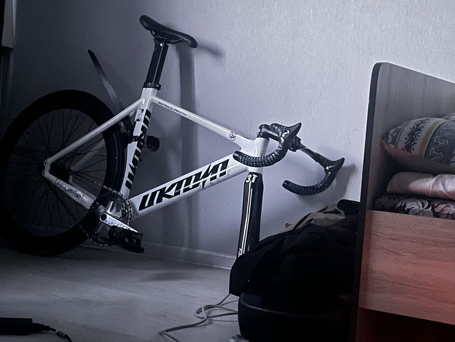 Unknown singularity fixed gear фикс
