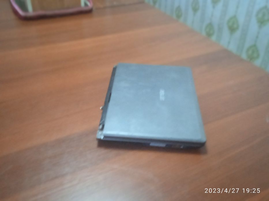 Ноутбук сатылады ноутбук прадаются