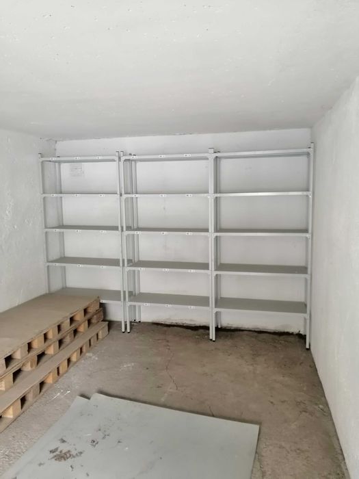 Продам металлические стеллажи