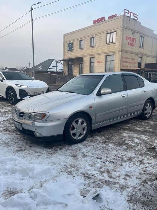 Ниссан Примера 2000год