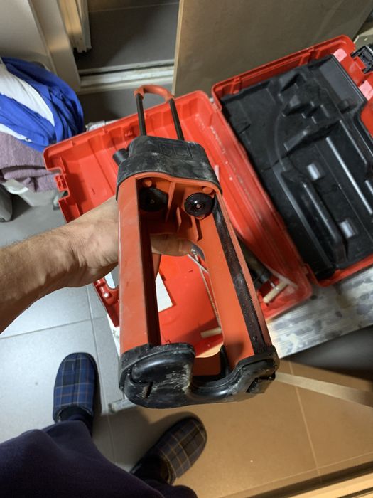 Pistol manual Hilti