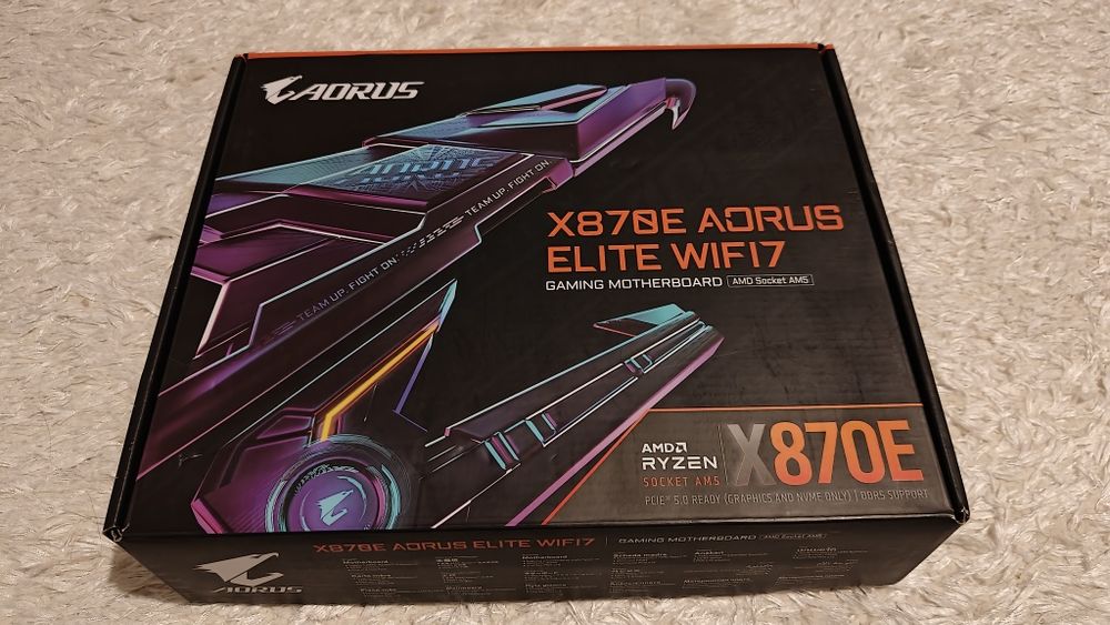 Placa de baza GIGABYTE X870E AORUS ELITE WIFI7, AM5, DDR5, Wi-Fi
