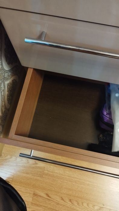 Мебель для дома и спальни