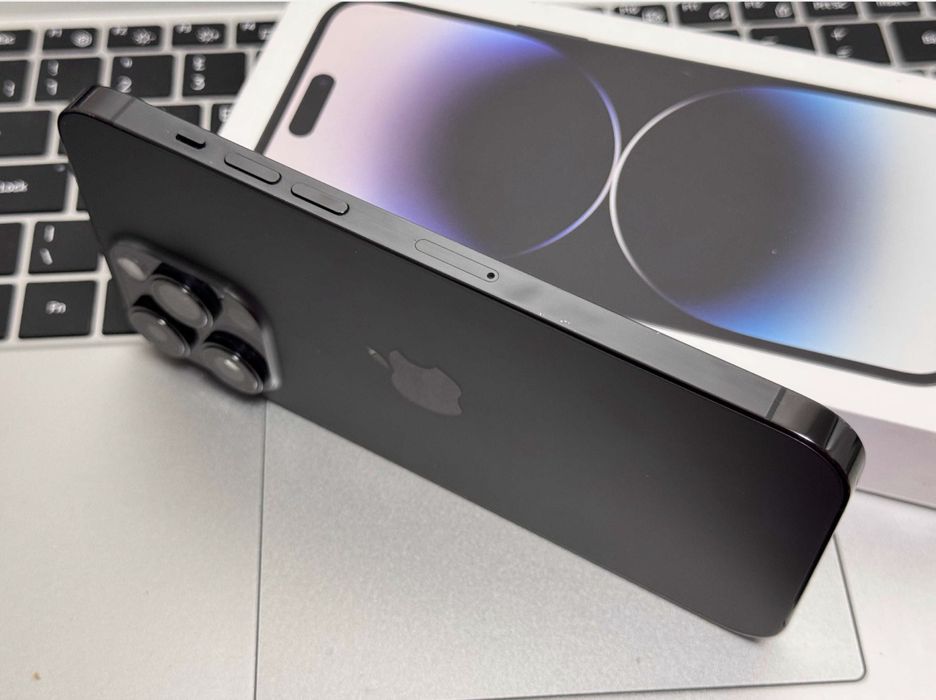 iPhone 14 PRO MaX cu 94 % Bateria