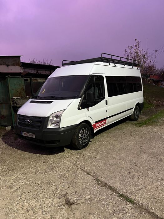Ford Transit Ford transit 2012 8 +1 varianta lungă și înălțat