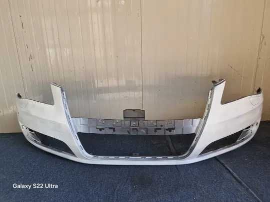 Bara fata   Audi a8  4h facelift 2014  grile scut aripa trager