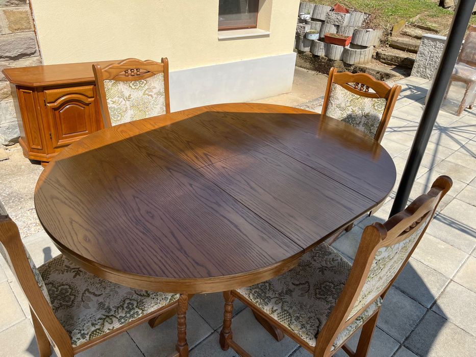 Трапезна маса със 4 стола