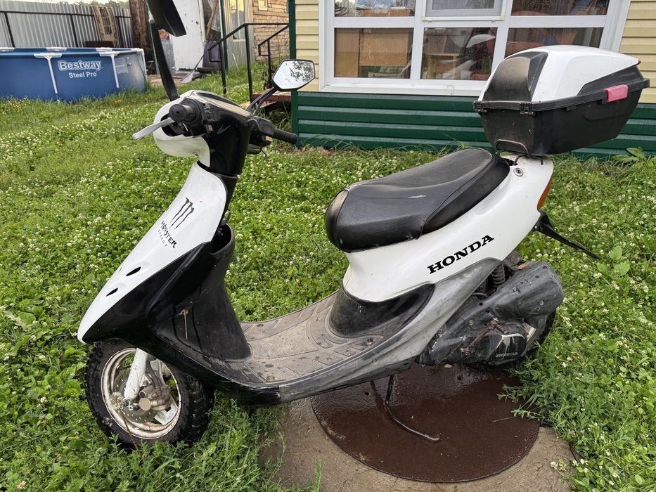 Продам скутер хонда AF34
