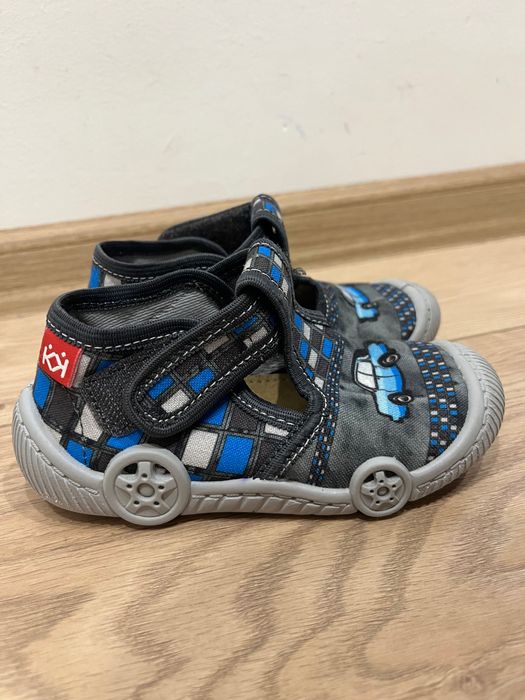 Пантофи Колев и Колев