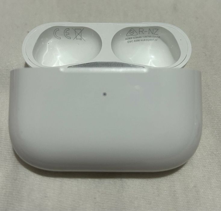 URGENT! AirPods Pro 2 (USB-C) + toate accesoriile! pret negociabil