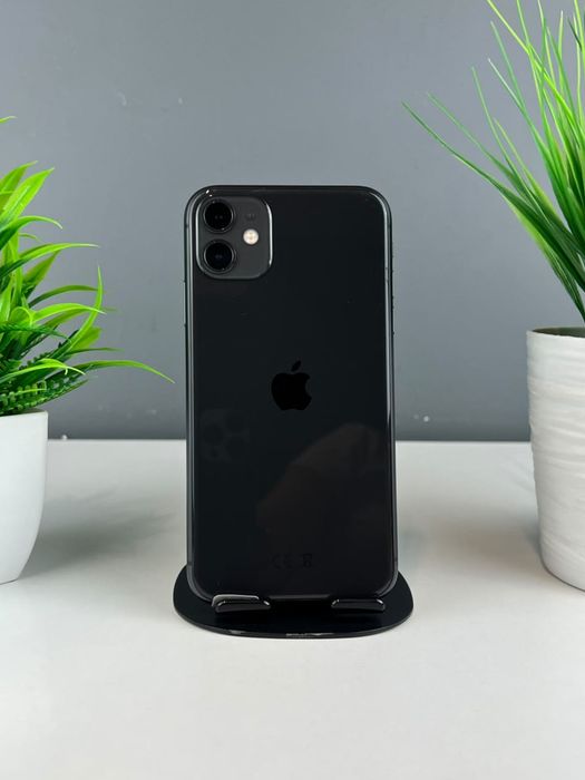Телефон Apple iPhone 11 64GB