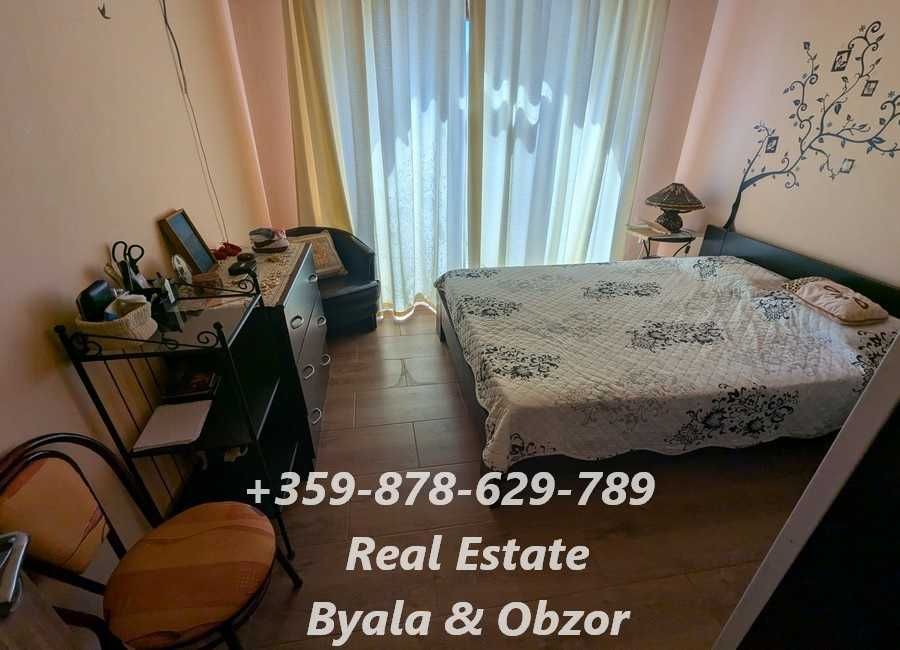 Продава се Тристаен апартамент в Бяла - 100 кв.м за 595 €/кв.м - Снимка #8