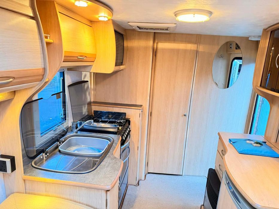 Rulota Coachman Pastiche 460/2 din 2008 înmatriculată Romania