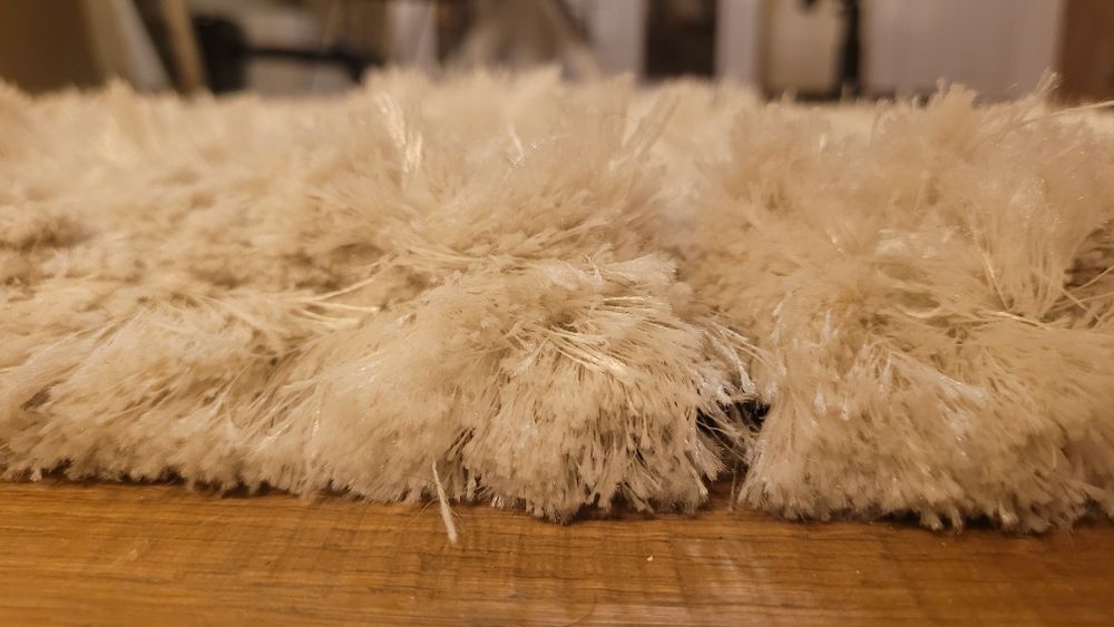 Covor shaggy, fir lung, pufos alb cu gri 1,40 x 2,00 m (Rovere mobili)