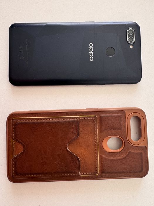 OPPO A3s в рабочем состояний.