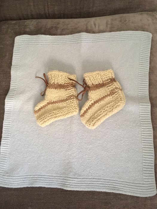 Paturica botosei 100% lana NOI, pat landou carucior scoica scaun auto