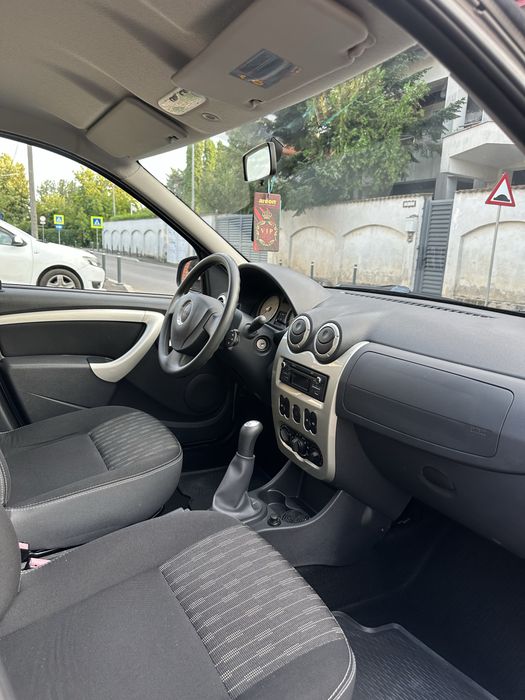 DACIA Logan 2012 — imagine 5