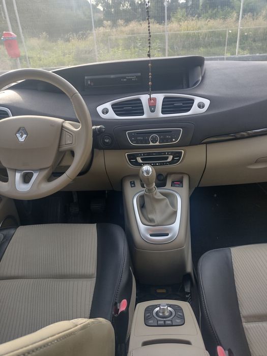Renault Megan Șcenic 15 dci