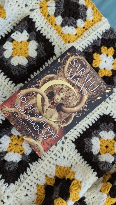 Книги на английски език, Sarah J. Maas, Stephen King