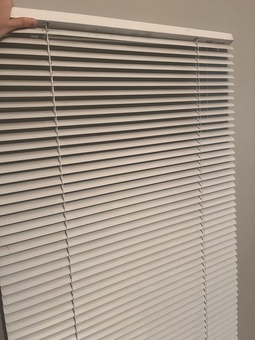 Жалюзи горизонтальные алюминиевые