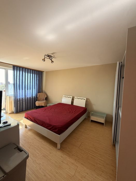 Inchiriez Apartament 3 camere coposu