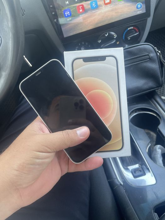 Iphone 12 sotiladi