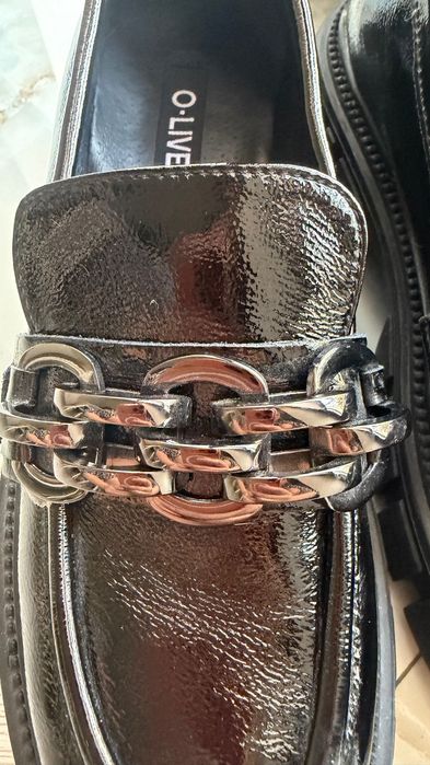 Продам новые лоферы из натуральной кожи