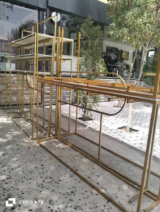 Вешилка и полкалар для одежда