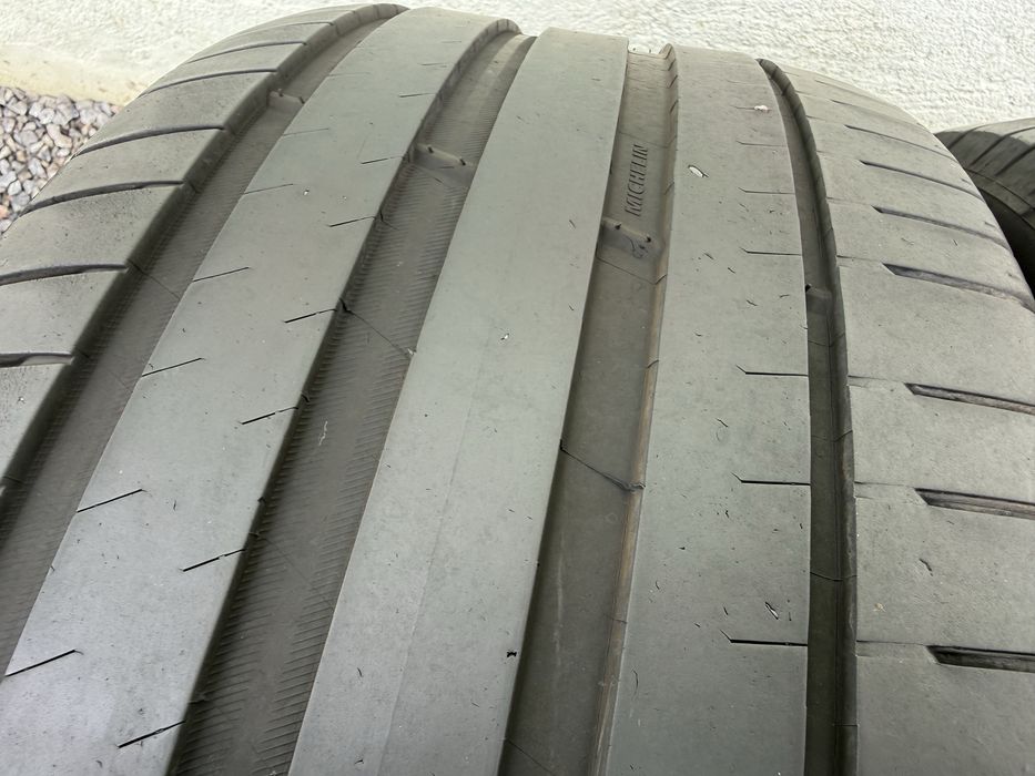 2бр 275/55/19 на 6мм с 22дот Мишелин