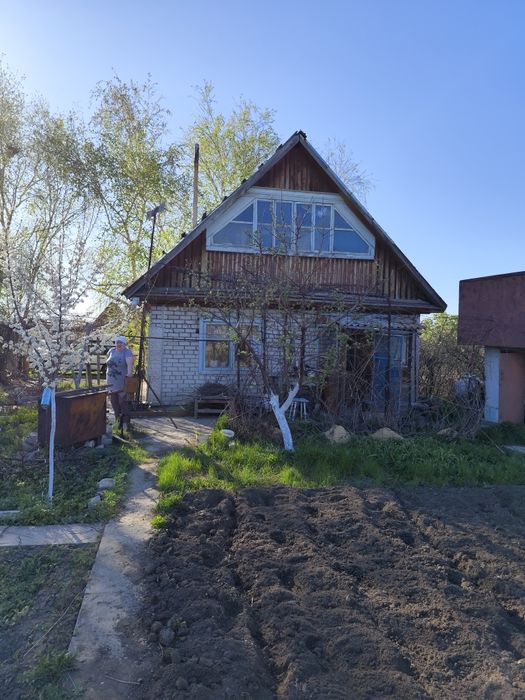 Продам дачу на Орленке