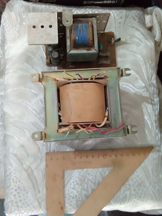 Трансформаторы  от радиотехники.