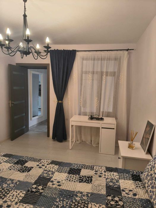Apartament cu 2 camere in zona Peninsula
