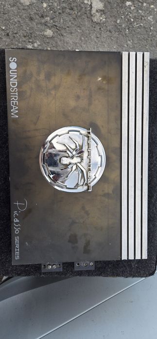 Продам сабвуфер с усилителем.