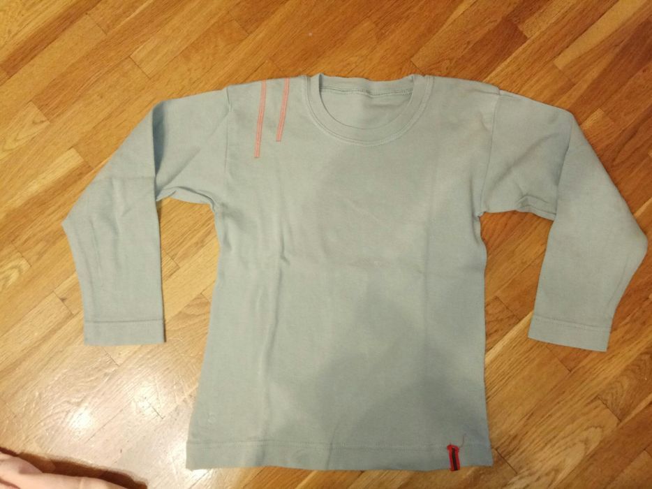 Две блузи за р.110-116 за 5 лв