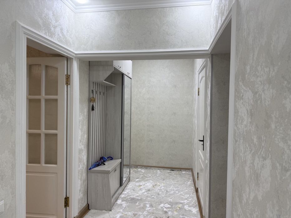 Ижарага 4 хонали квартира берилади. Квартира ўзимники без маклер.