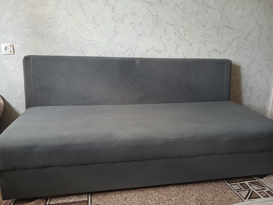 Продам диван в хорошем состоянии