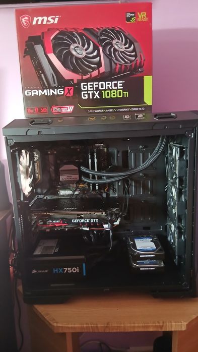 Vând Gtx 1080 TI în perfecta stare de functionare