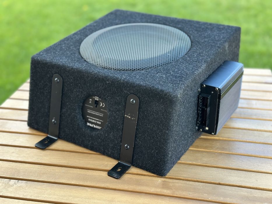 Subwoofer Amplificator Alpine EXA-21MT010 Adventure Series Amp Alpine PDA-S210T6 Stare foarte buna Volkswagen T5 T6