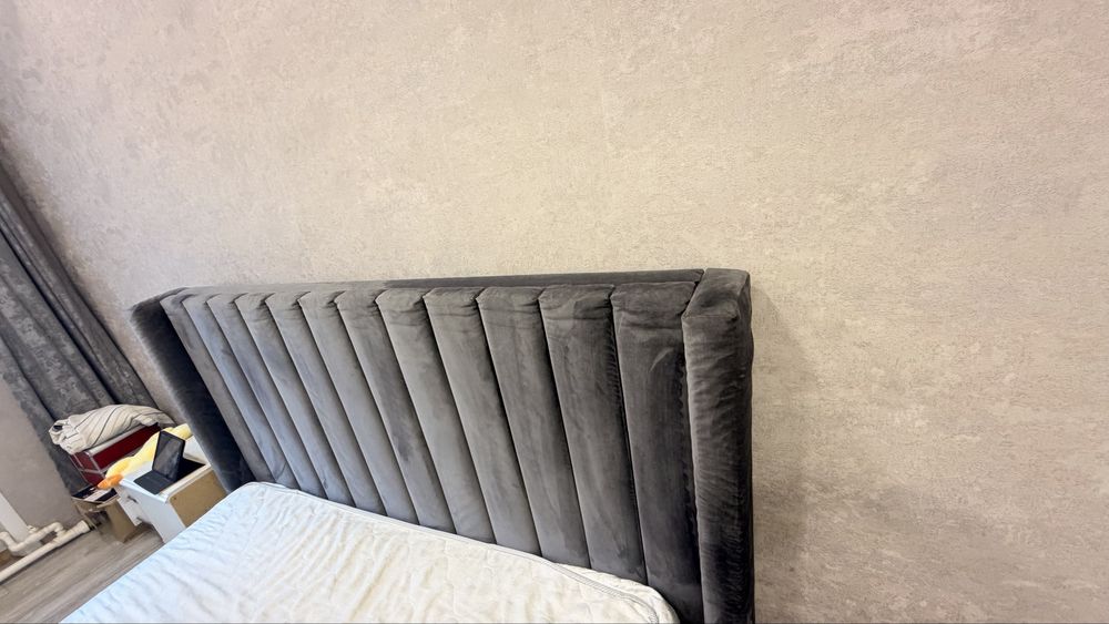 Кровать двуспальная