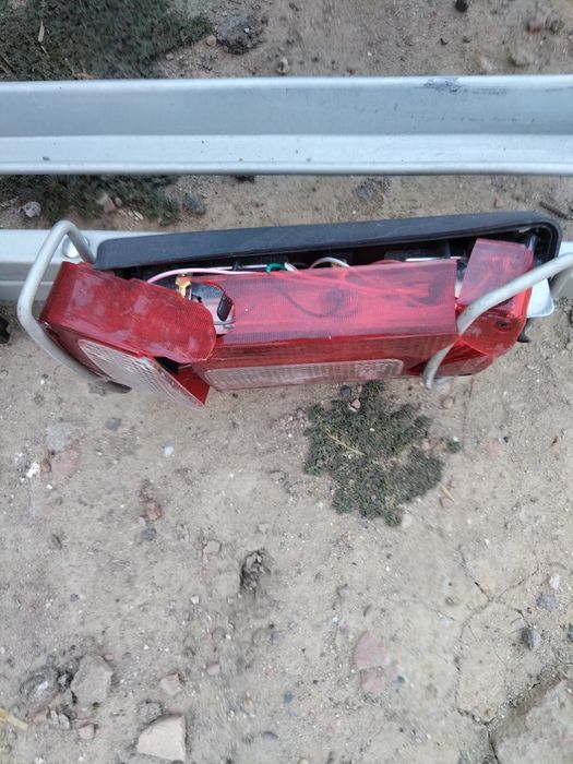 3 suporturi pentru biciclete