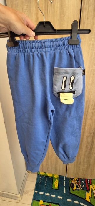 Pantaloni Reserved marimea 128