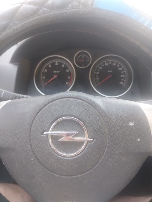 Vand mașină Opel Astra H