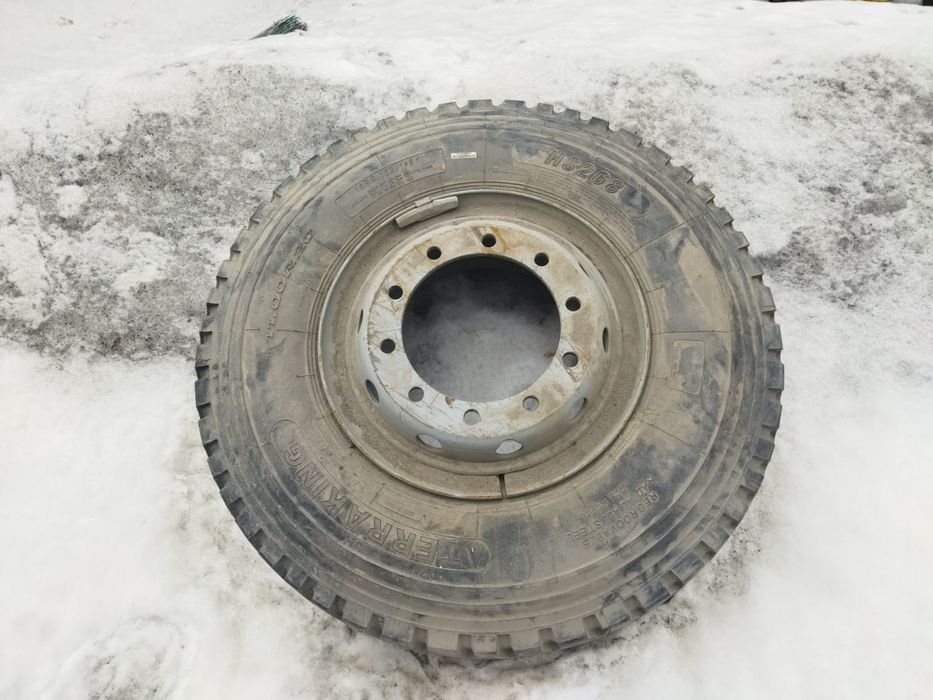 Шины комплект 11.00.R20