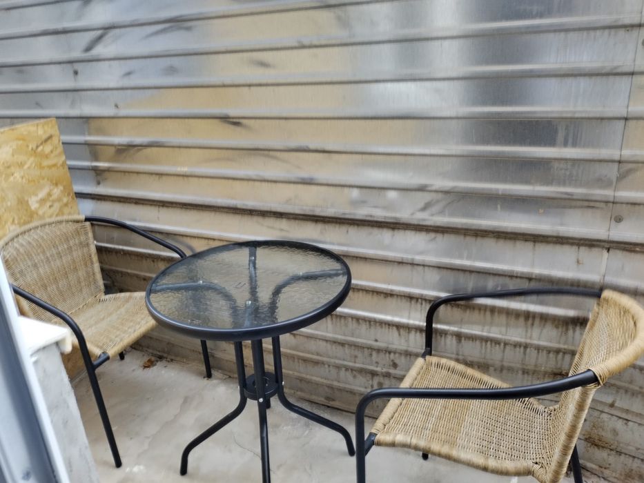 Regim hotelier parter Nufarul 100 ron.