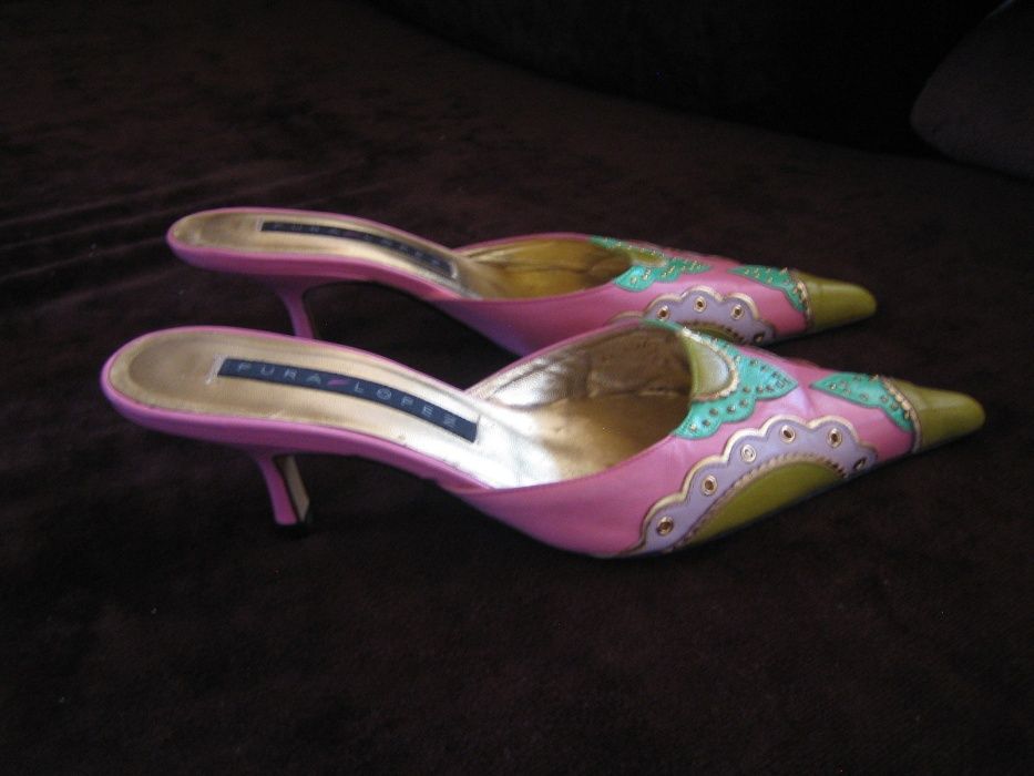 Уникални обувки .